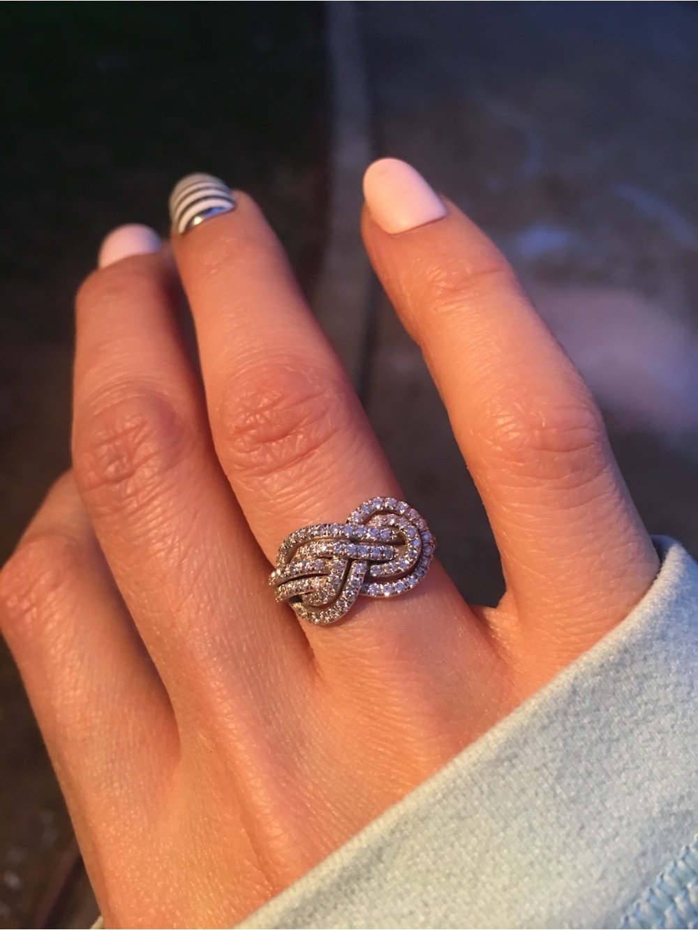 Diamond Double Infinty Knot Diamond Ring